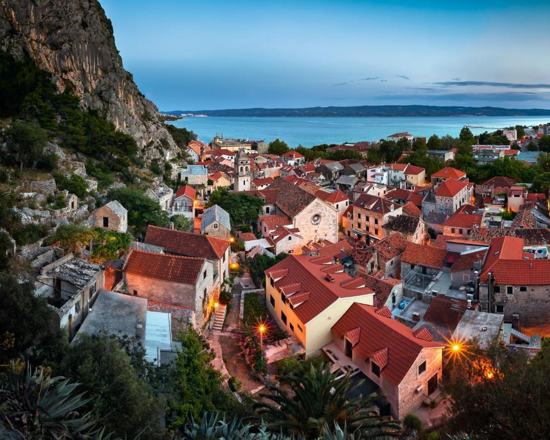 Adriatic Seaview Apartment Omiš Esterno foto