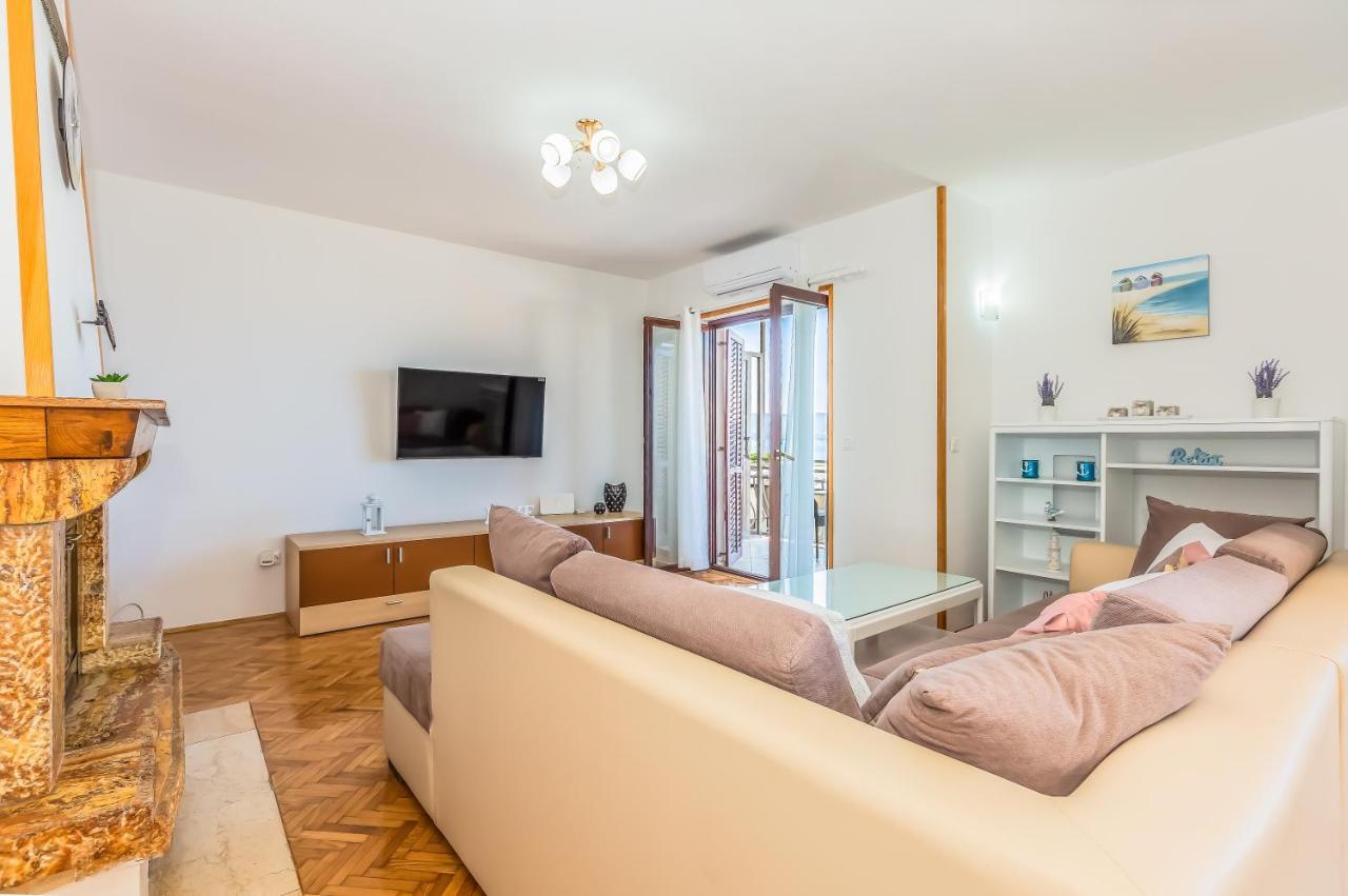 Adriatic Seaview Apartment Omiš Esterno foto