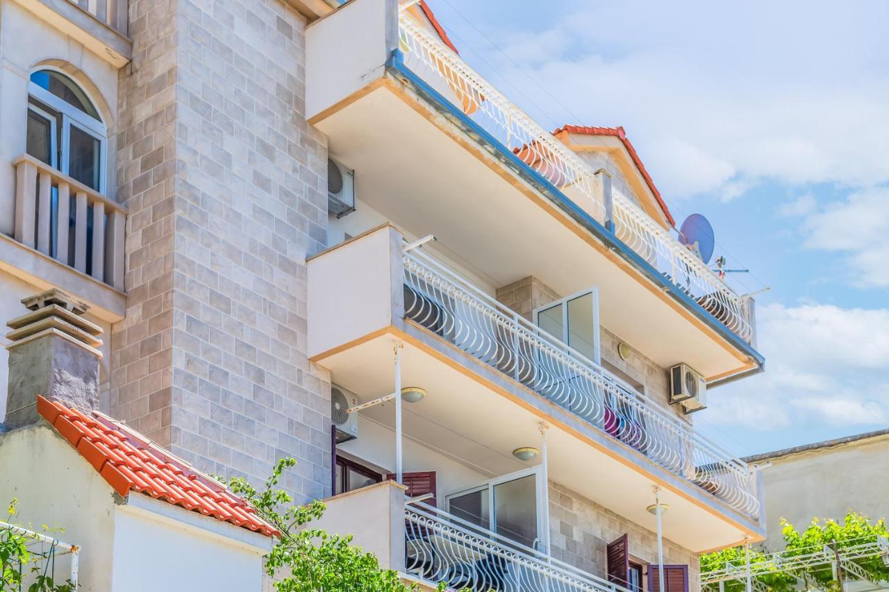Adriatic Seaview Apartment Omiš Esterno foto